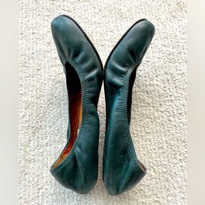 Green Lanvin ballet flats size 7.5